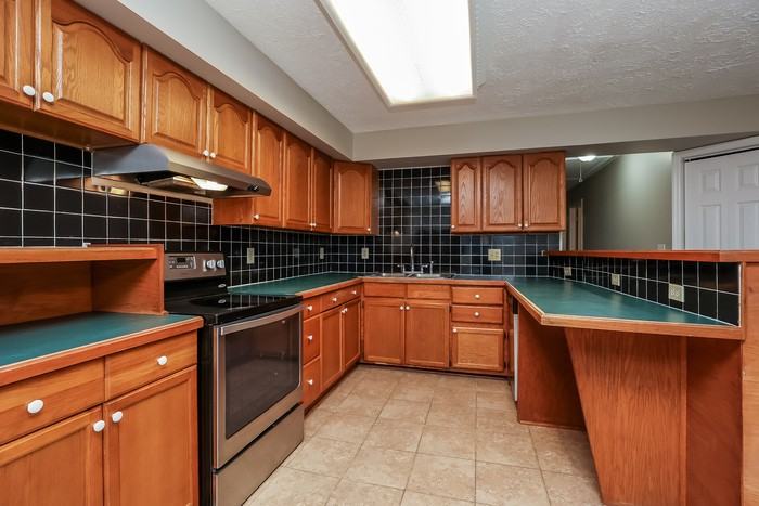 511 Buffalo Trl - Photo 6 of 16