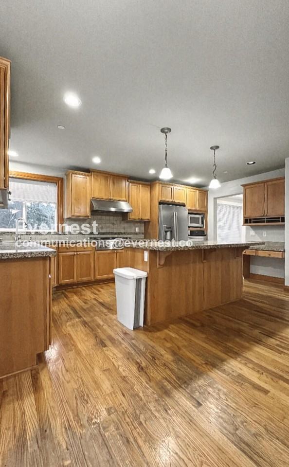 18822 1st Ave Nw - Photo 2 of 29