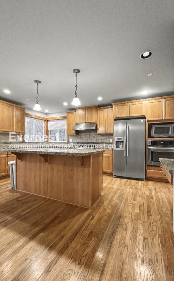 18822 1st Ave Nw - Photo 3 of 29