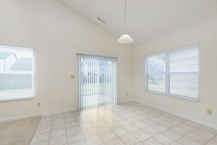 879 Northwich Ave - Photo 4 of 26