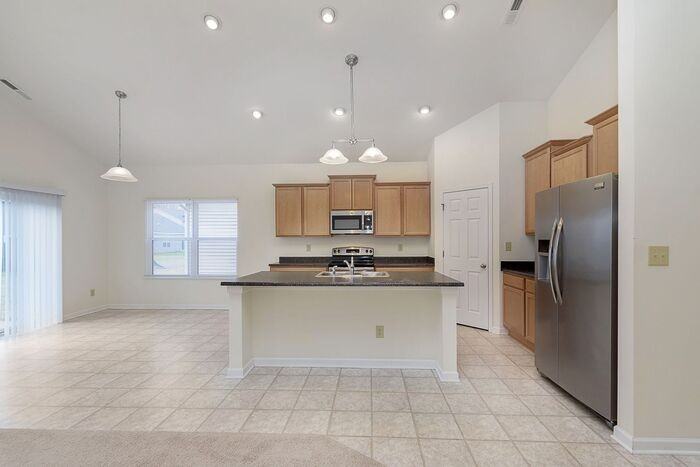 879 Northwich Ave - Photo 7 of 26