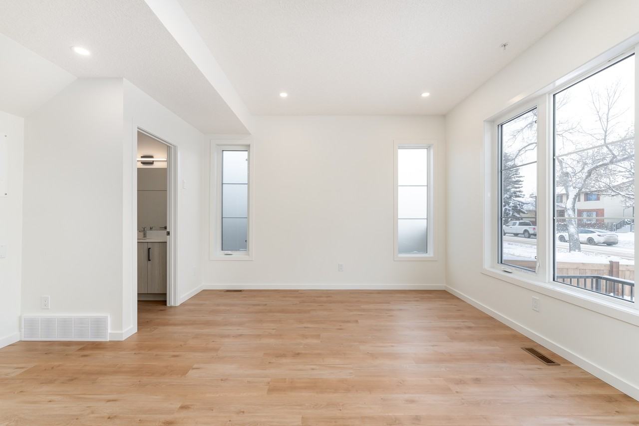 11935 124 St Nw #1 - Photo 2 of 28