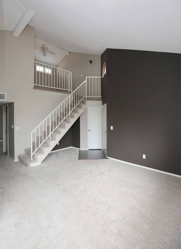 19808 Sandpiper Pl #2 - Photo 3 of 28