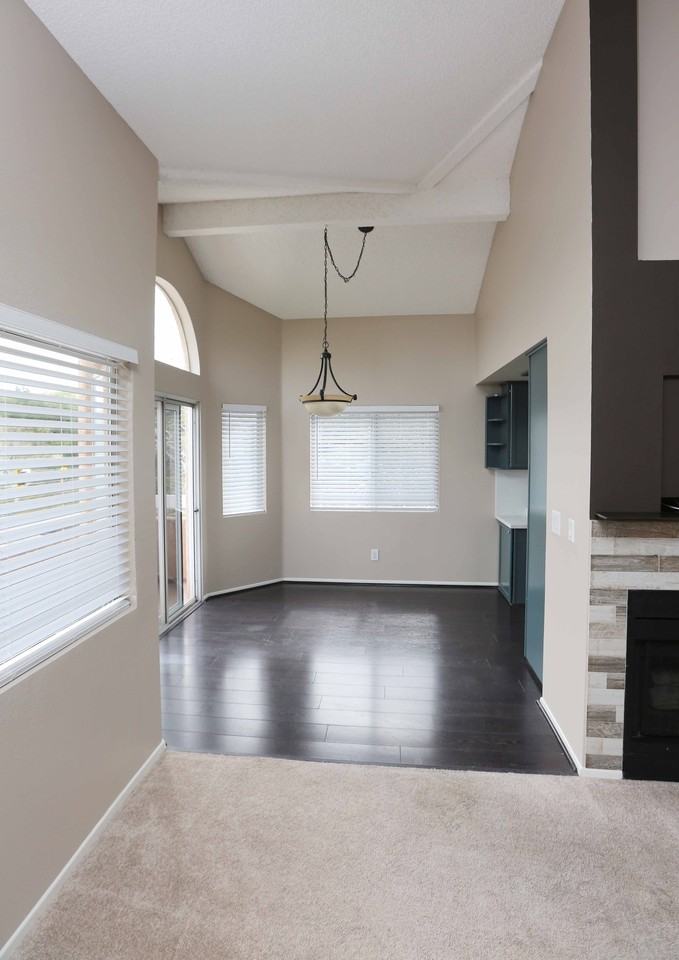 19808 Sandpiper Pl #2 - Photo 6 of 28