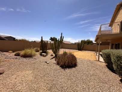 6525 W Lariat Ln - Photo 3 of 11