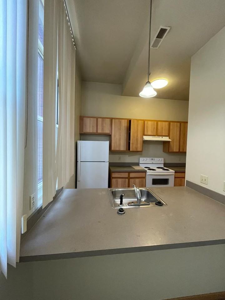 Sterne Brunson School - Photo 3 of 30