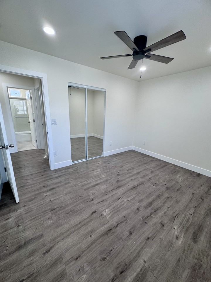 1697 C St #1699 - Photo 5 of 19