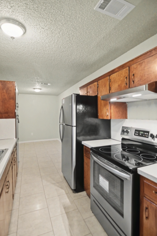 1210 Sherry Ln #NA - Photo 4 of 20