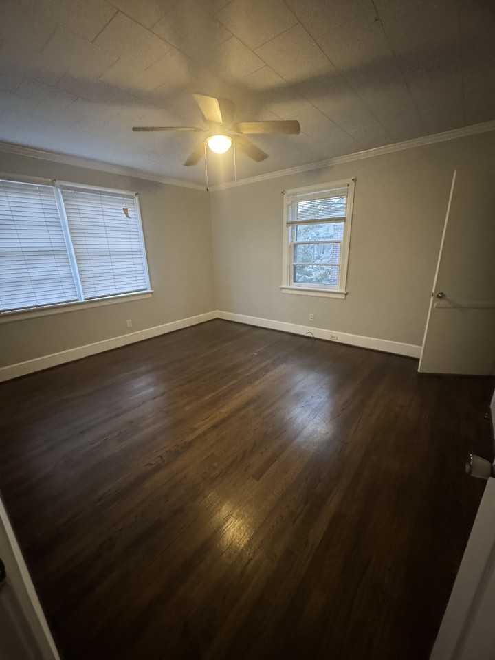 628 Eastern Ave #NA - Photo 2 of 15