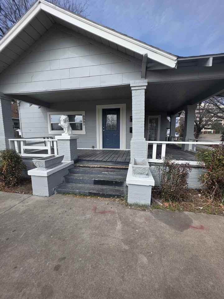 2531 Carter Ave #NA - Photo 3 of 15