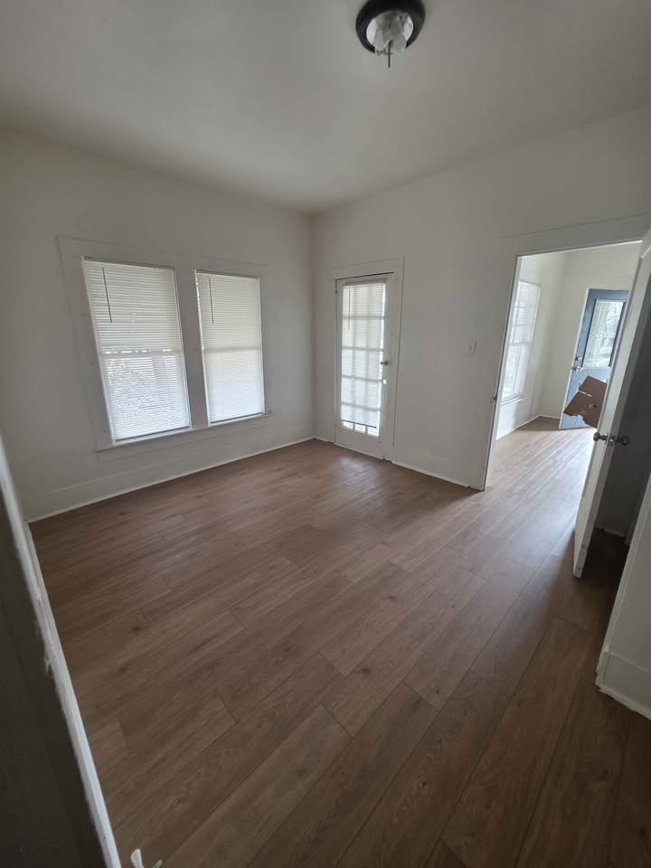 2531 Carter Ave #NA - Photo 5 of 15