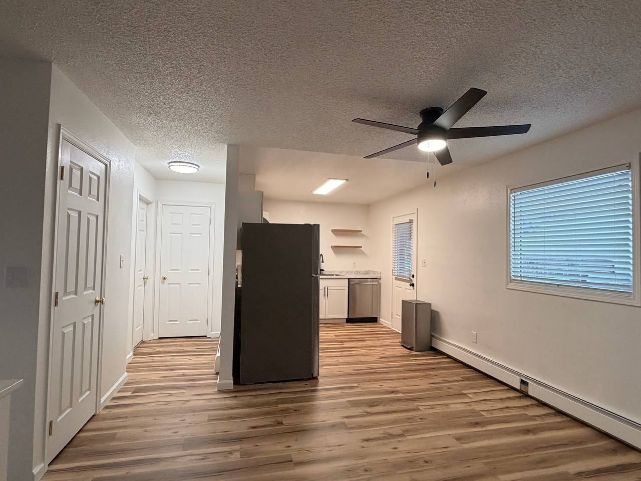 2000 Blueberry St #2000 - Photo 5 of 20