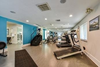 29 Village Rock Ln #6 - Photo 7 of 11