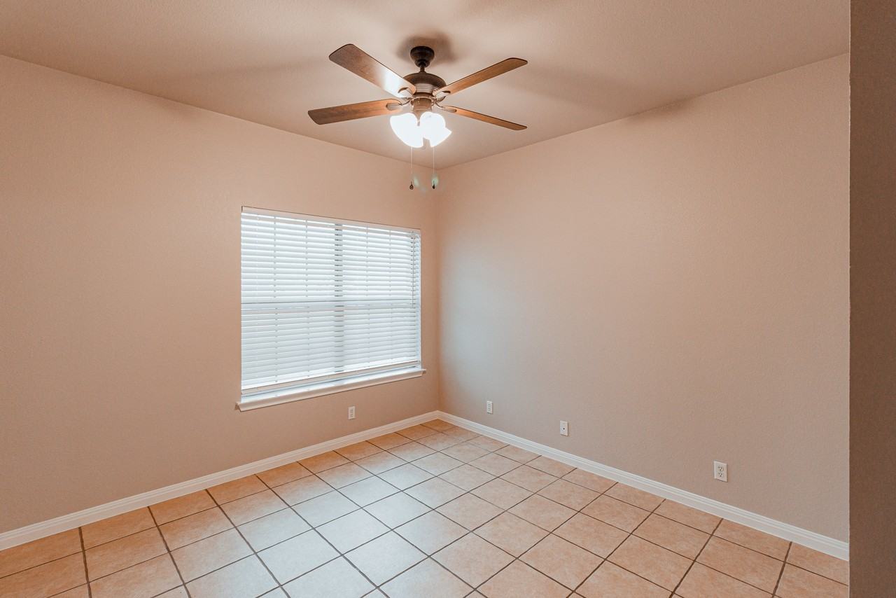 104 San Antonio Rd #401 - Photo 7 of 10