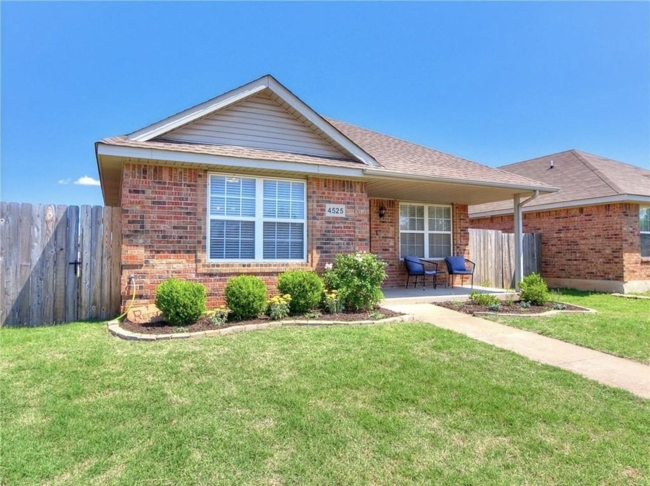 4525 Se 81st St #NA - Photo 2 of 18