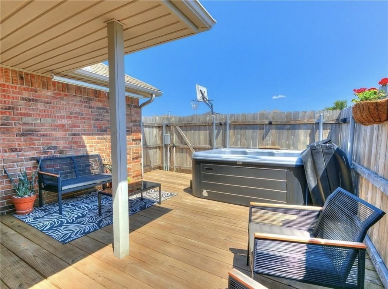 4525 Se 81st St #NA - Photo 4 of 18