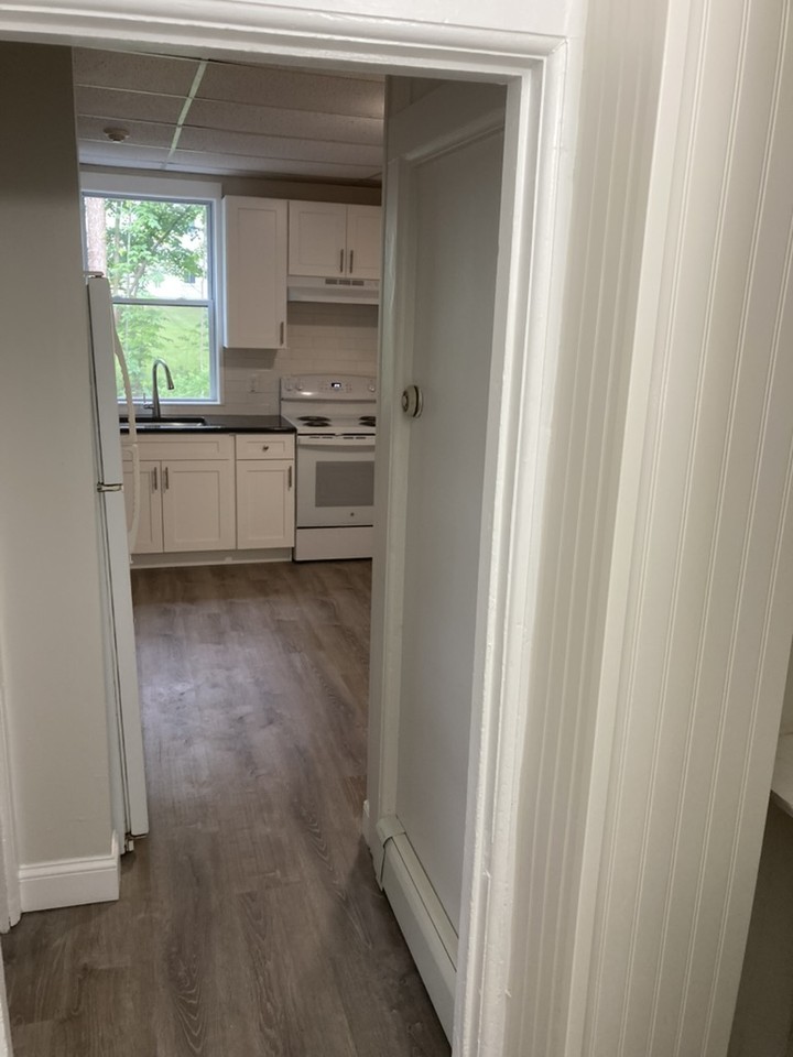 115 Northampton Rd #A - Photo 7 of 13