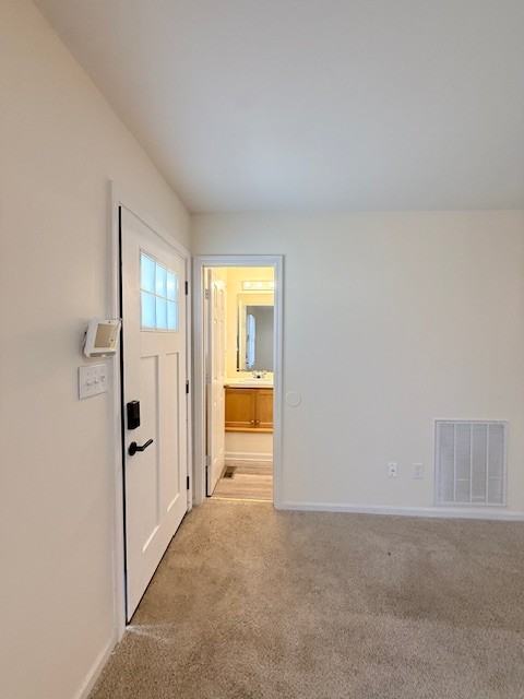 606 North St #A - Photo 3 of 18