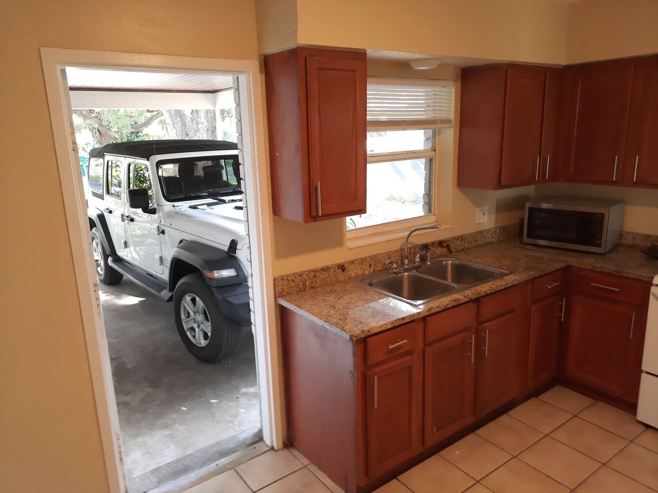 1518 E Ellicott St #NA - Photo 3 of 33