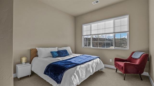 1870 Wellington Ave - Photo 6 of 12