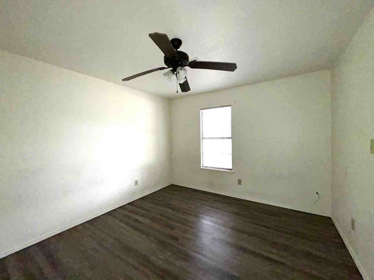 301 Carson Rd #1 - Photo 7 of 7