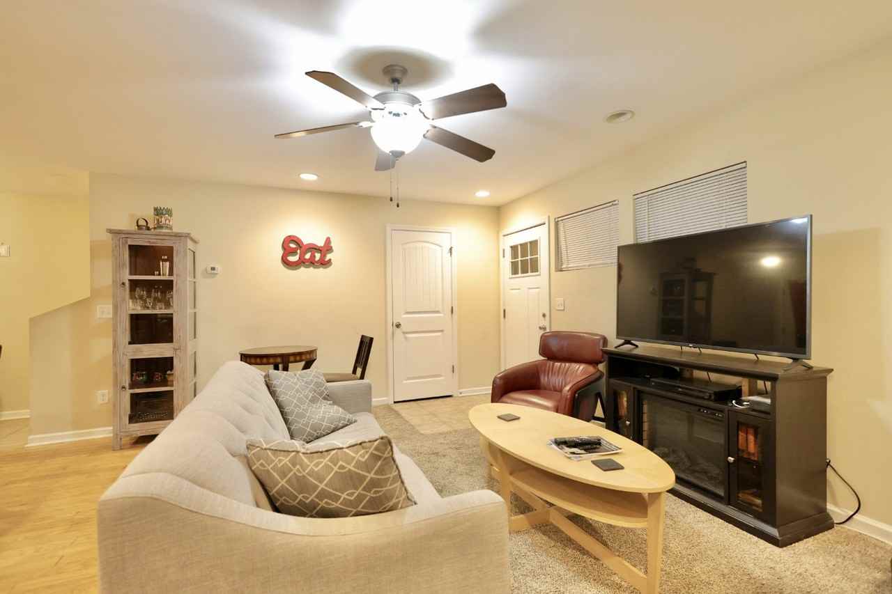 18th Ave #5 - Photo 4 of 19