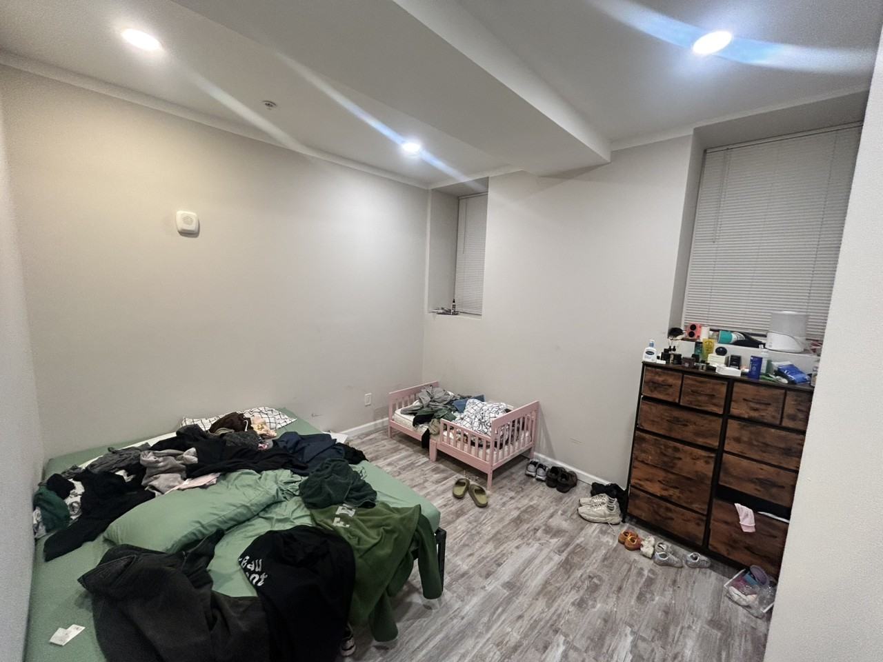 3016 E Thompson St - Photo 3 of 6