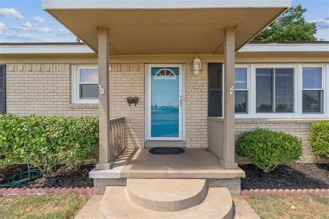 22 Nw 25th St #1 - Photo 2 of 43