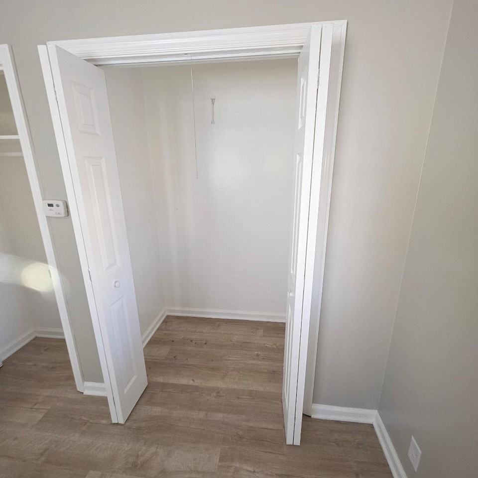 705 S J St & 705 1/2 S J St - Photo 4 of 8