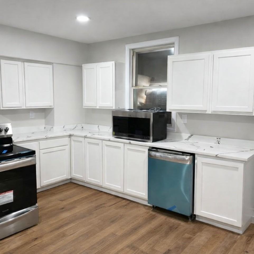 804 S Darby St - Photo 2 of 16