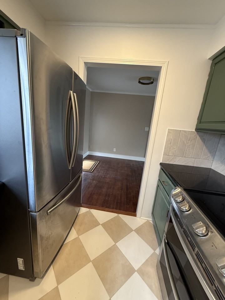 7206 Reeds Rd Overland Park KS 66204 #1 - Photo 6 of 10