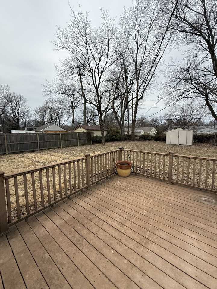 7206 Reeds Rd Overland Park KS 66204 #1 - Photo 7 of 10