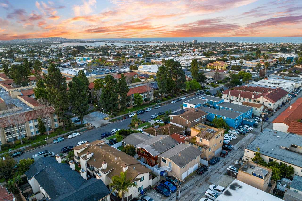 1818 Diamond St #1818 - Photo 7 of 44