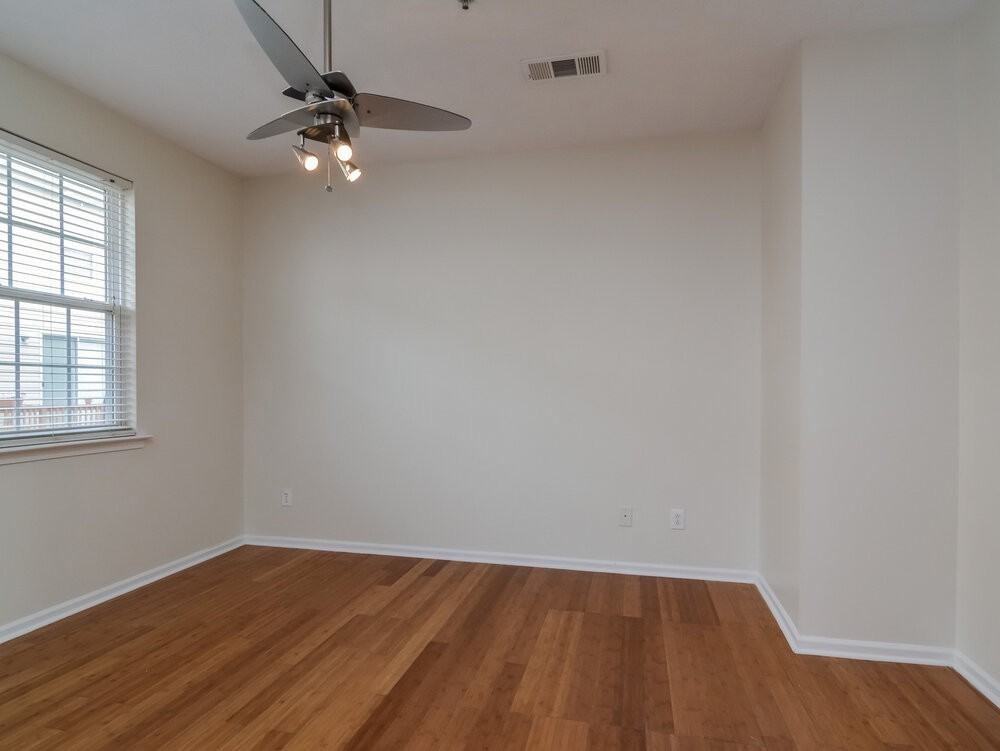 142 Weatherstone Square Dr - Photo 4 of 15