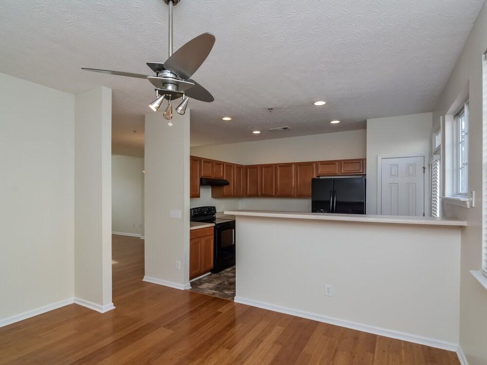 142 Weatherstone Square Dr - Photo 5 of 15