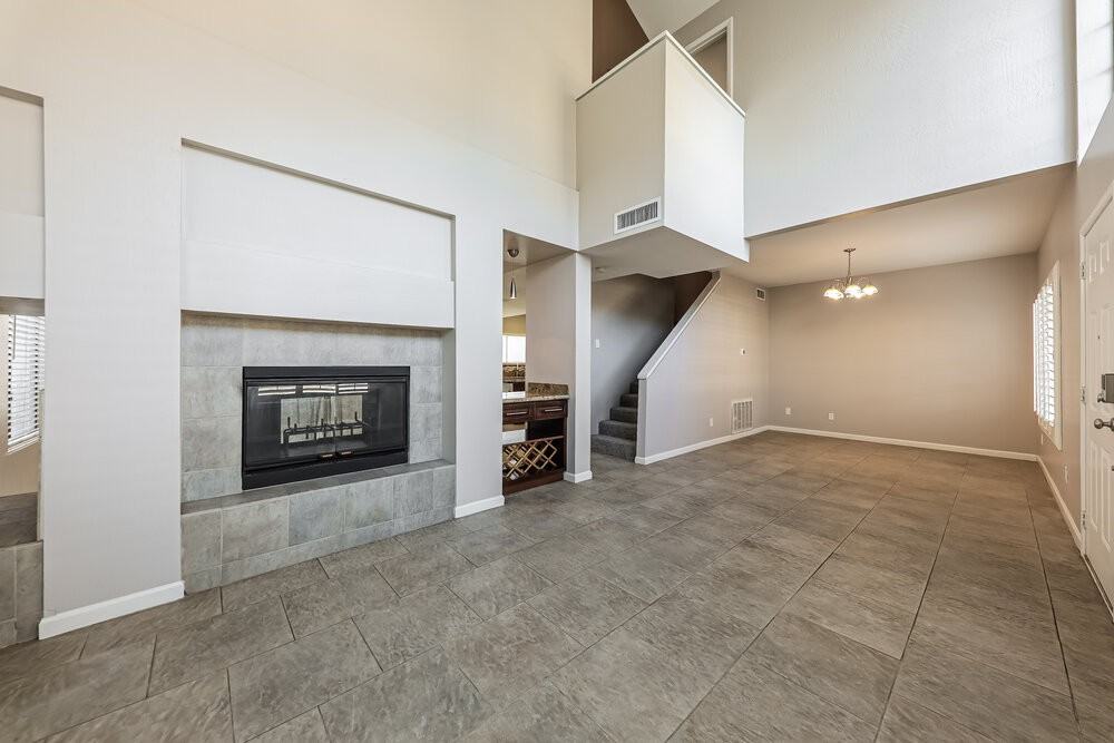 4533 E Annette Dr - Photo 5 of 17