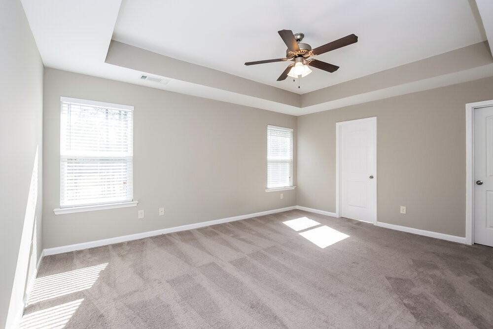 302 Crescent Woode Dr - Photo 7 of 15