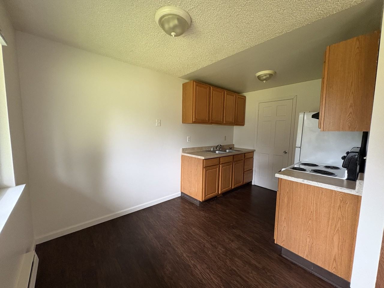 7743 Pacific Ave Se #1 - Photo 3 of 6