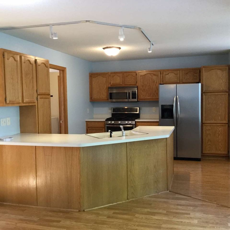 1914 Nw School St #1 - Photo 3 of 17