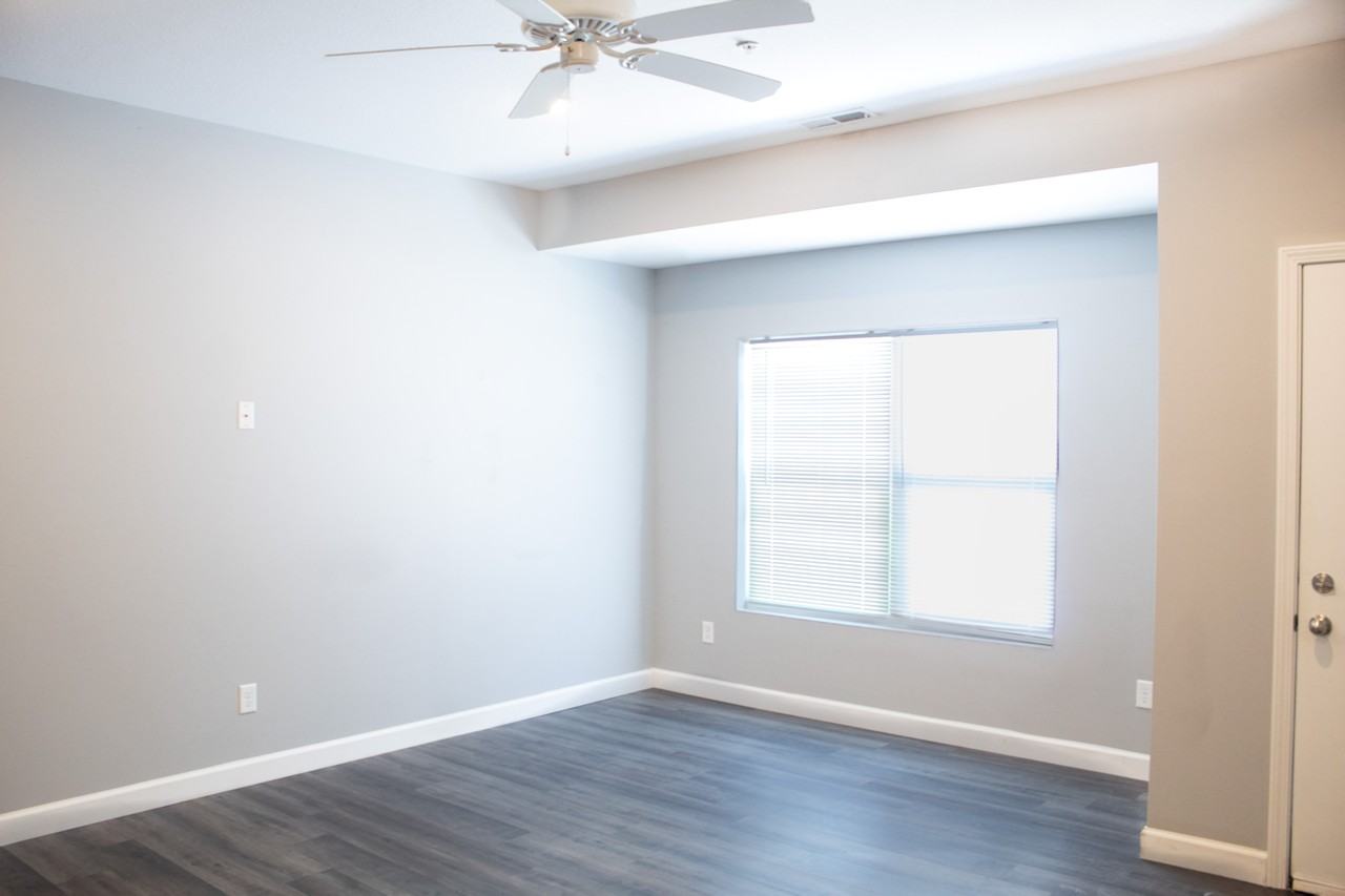 6737 Solid Rock Dr #6737 - Photo 4 of 34