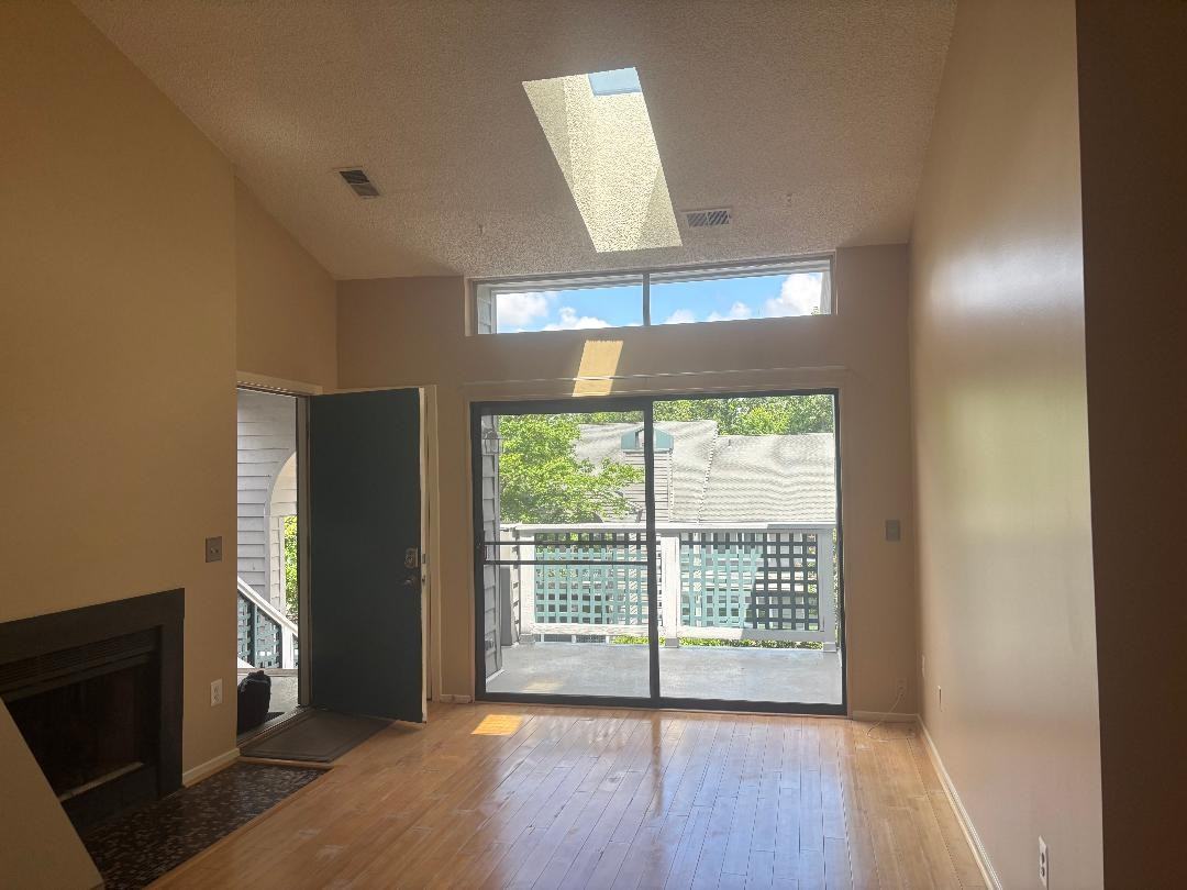 11739 Summerchase Cir #E - Photo 3 of 12