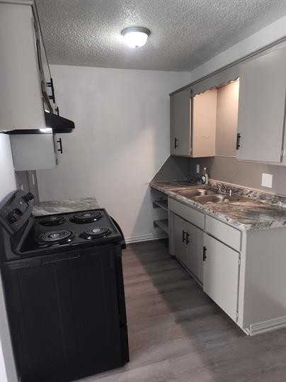 THE PINES - 12308 SAVANNAH ST #1 - Photo 3 of 16