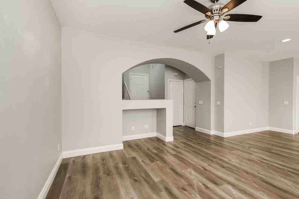 1857 Bayhurst Ave - Photo 6 of 17