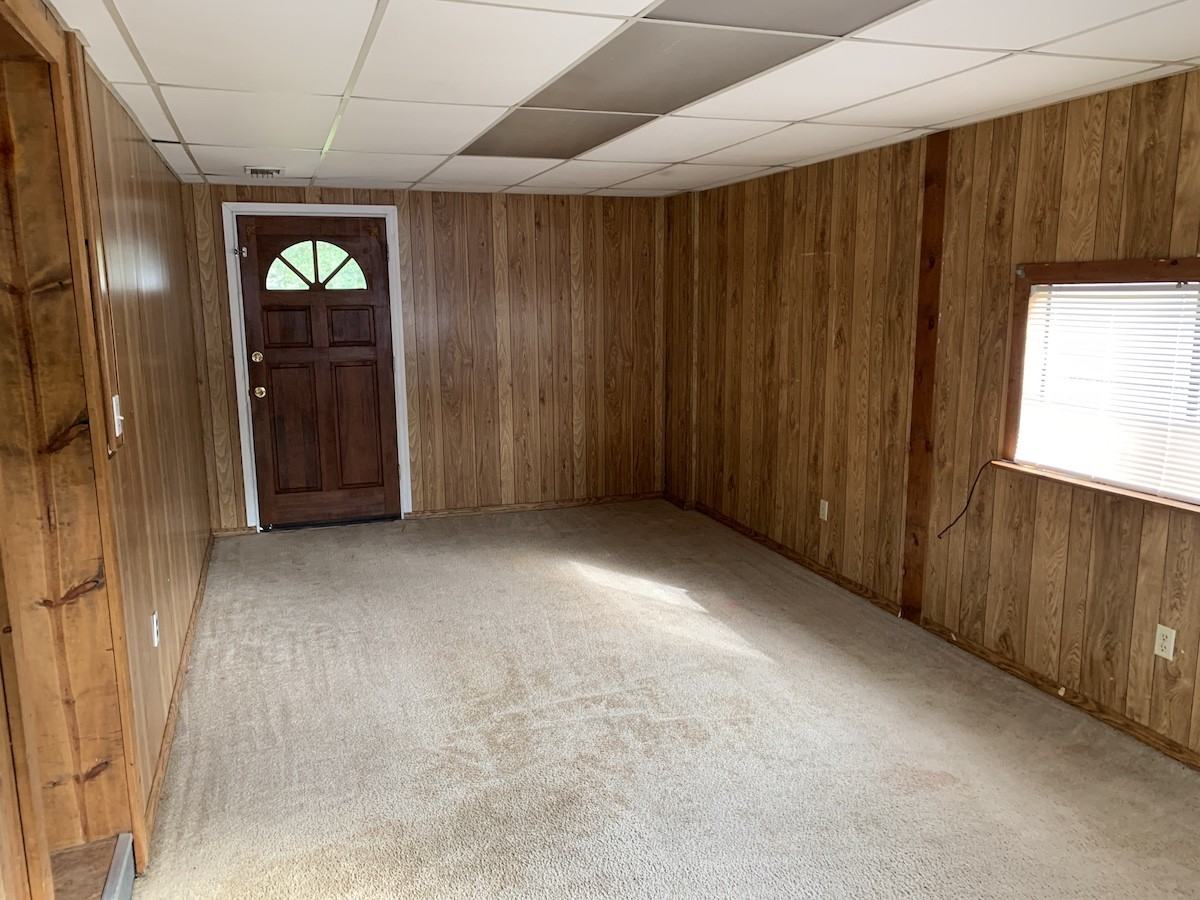 2804 Saint Johns Ave - Photo 3 of 20