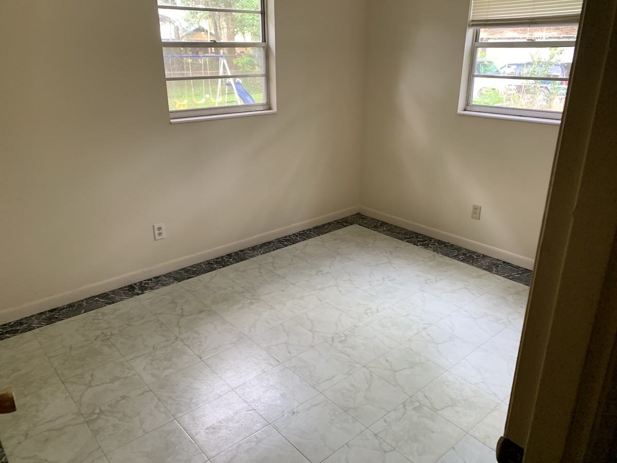 2804 Saint Johns Ave - Photo 6 of 20