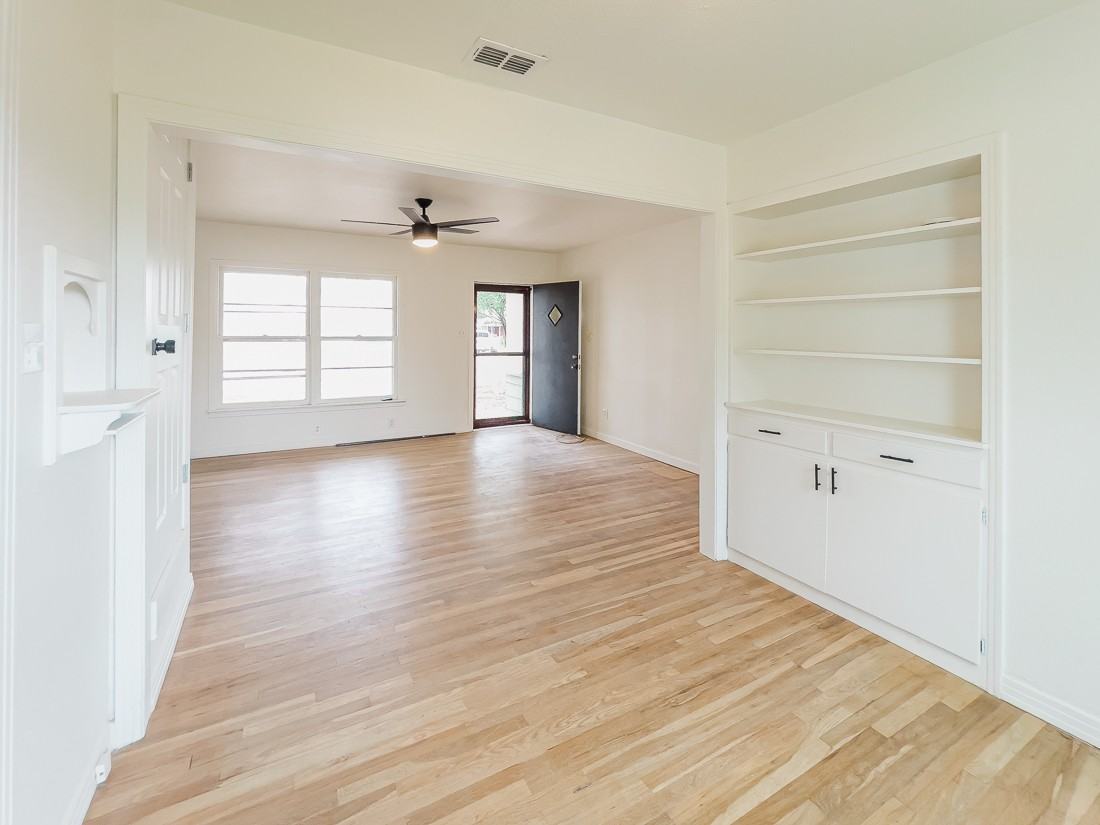 2509 39th St #NA - Photo 3 of 23