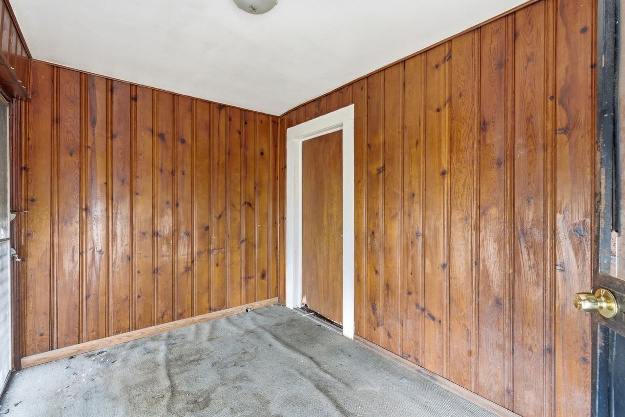 502 64th St #1 - Photo 6 of 24