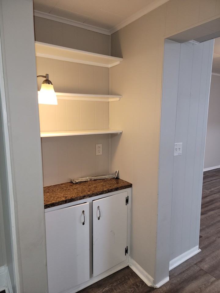 212 Hancock St #212 - Photo 4 of 13