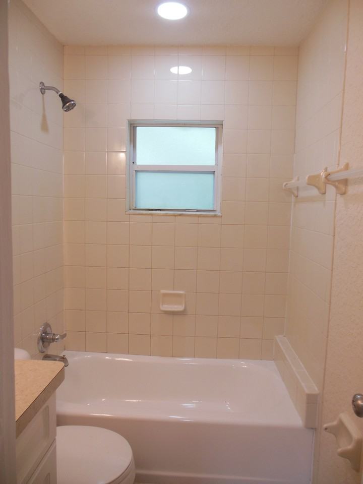 1727 Pine Ave #NA - Photo 5 of 7