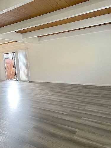 5129 Myrtle Ave - Photo 6 of 28